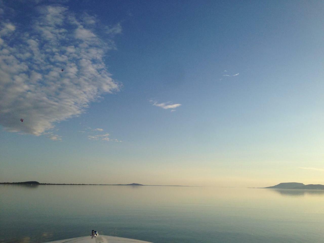 Balatoni Retró Villa Balatonfenyves Exterior foto