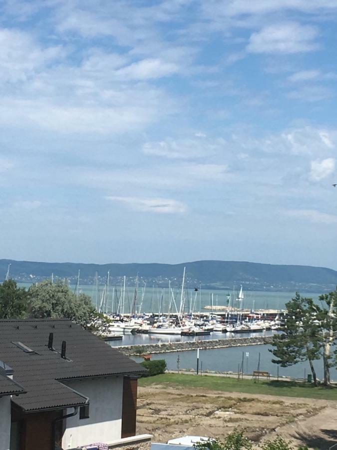 Balatoni Retró Villa Balatonfenyves Exterior foto